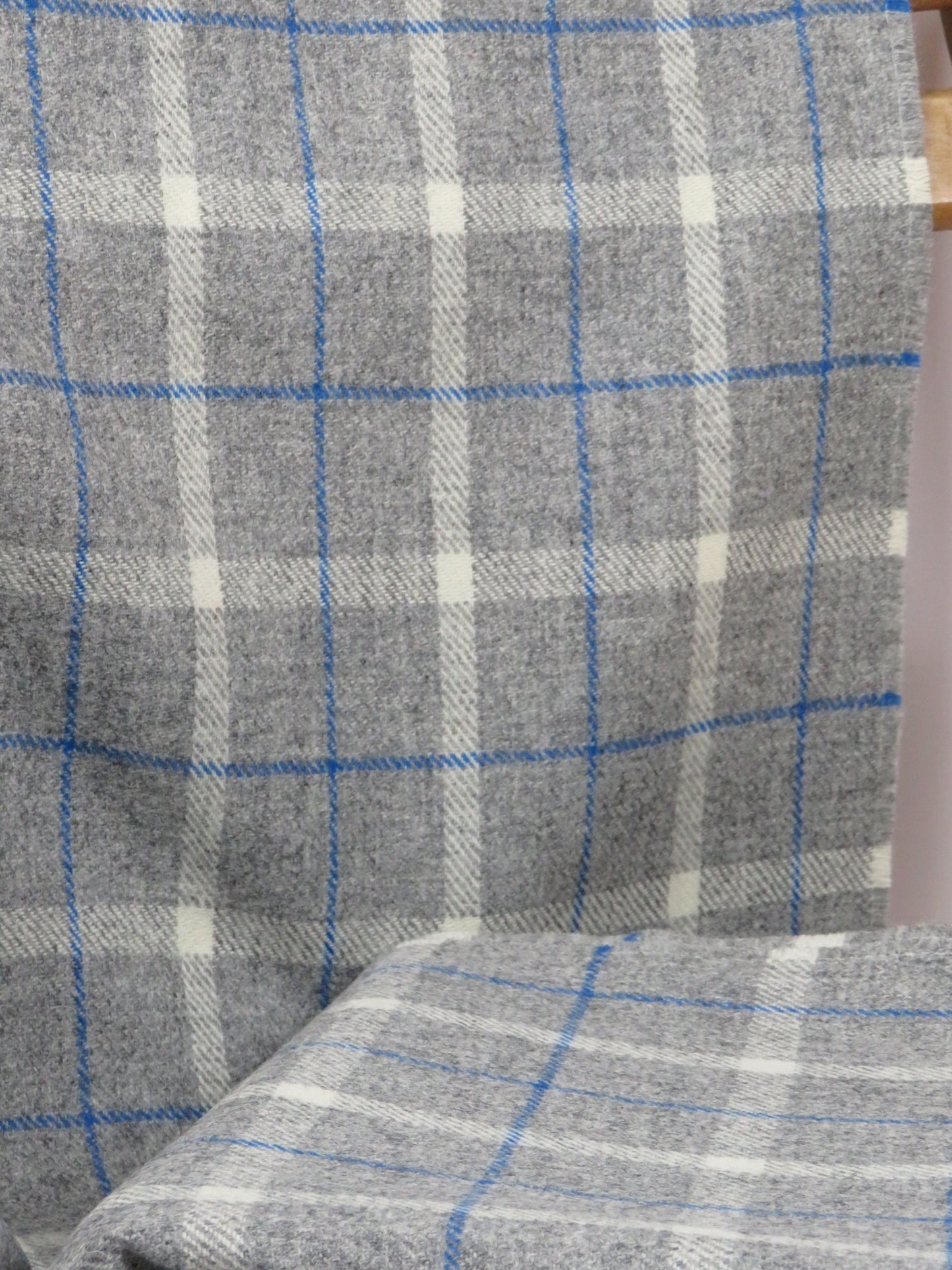 Luxury Windowpane Pure Wool Blanket