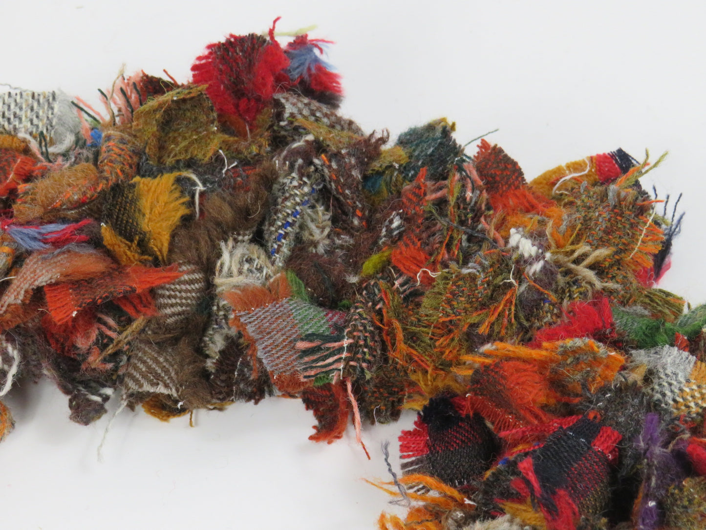 Made Round Rag Wreath (22)