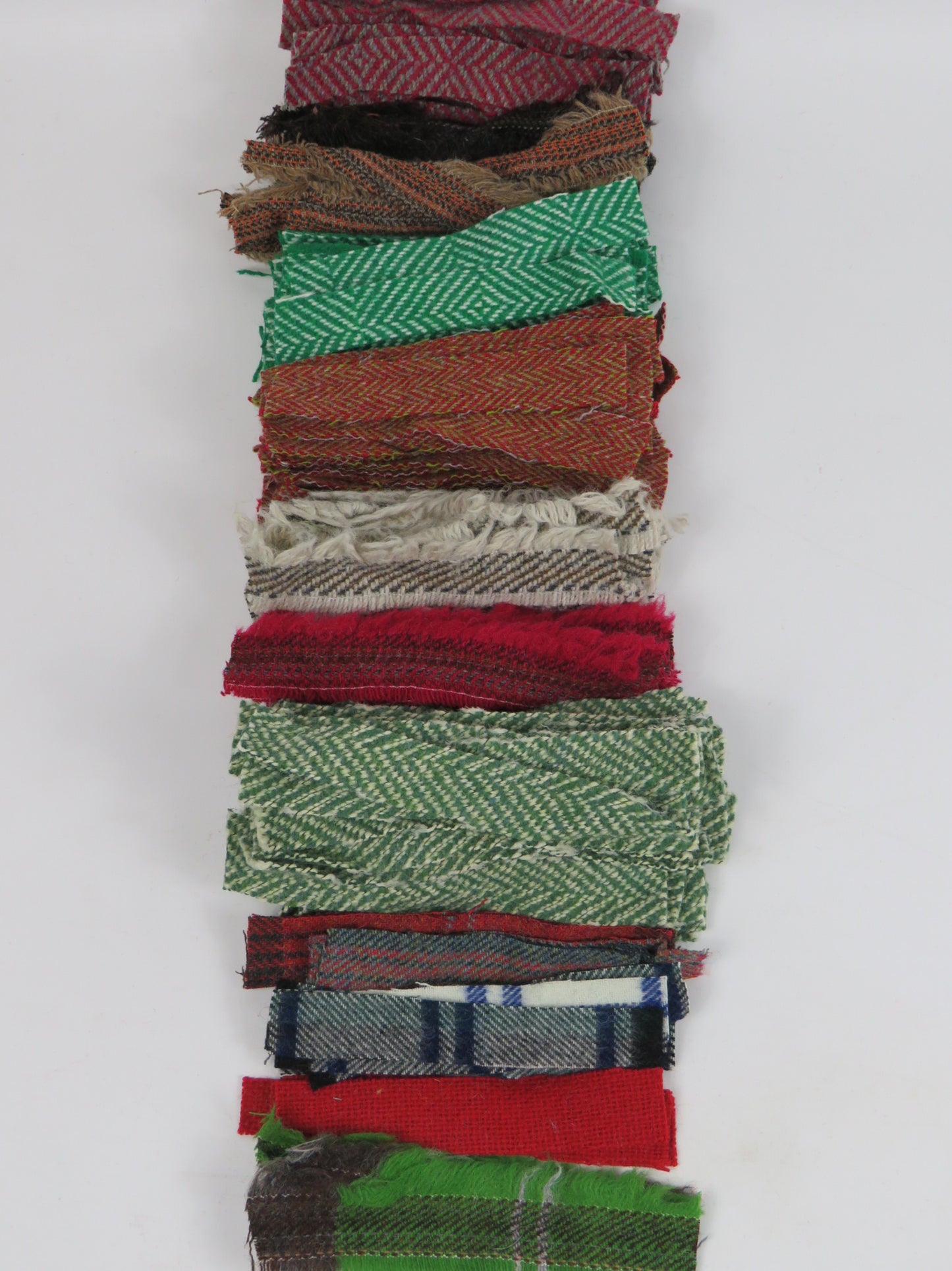 (3) Christmas DIY Rag Wreath Kit