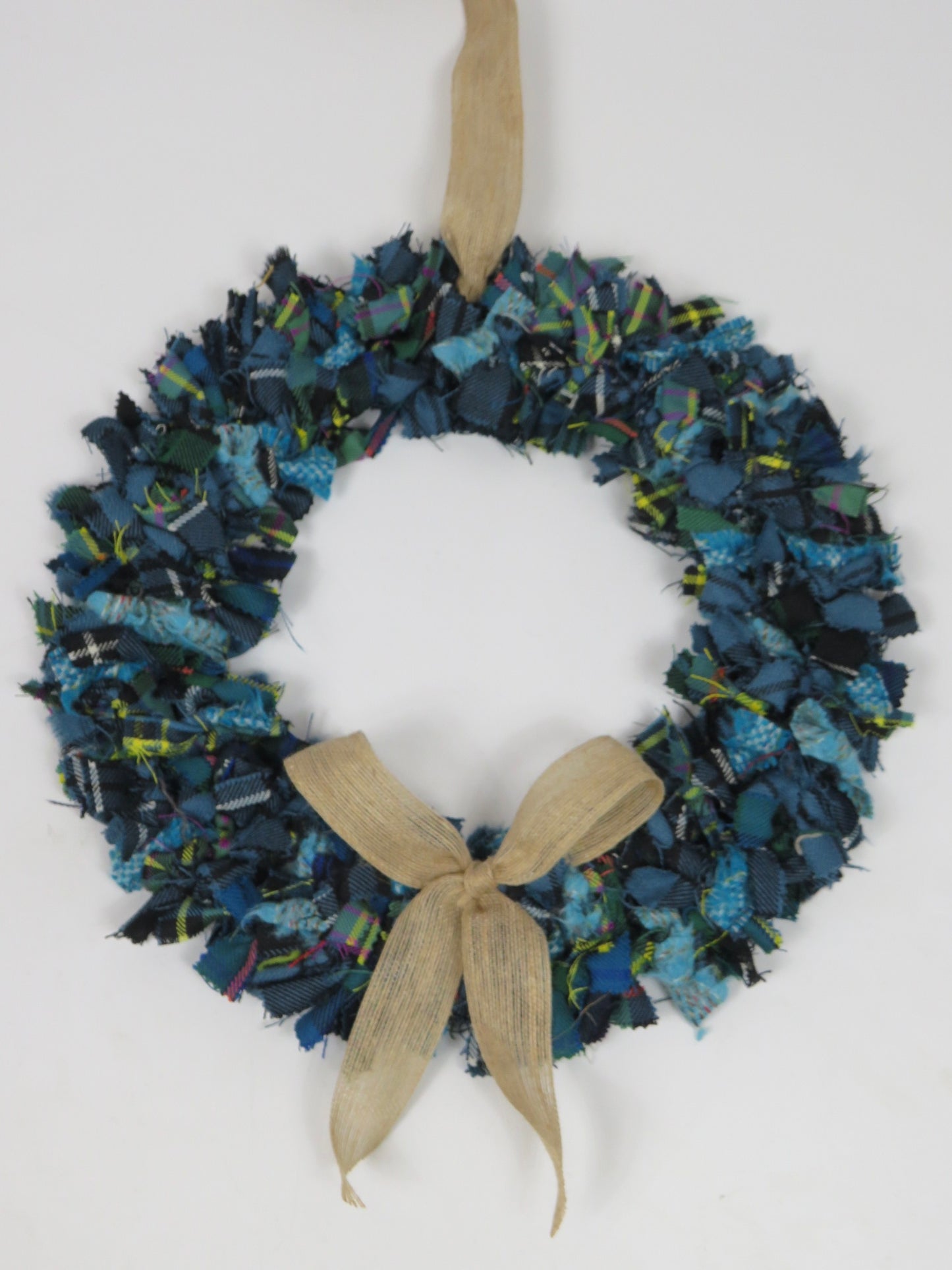 SALE Large Made Round Rag Wreath (33)