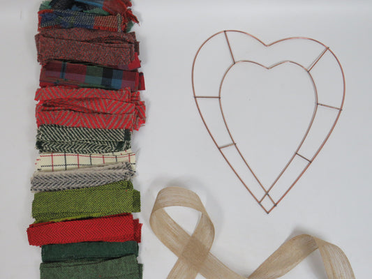 (1) Christmas DIY Rag Wreath Kit