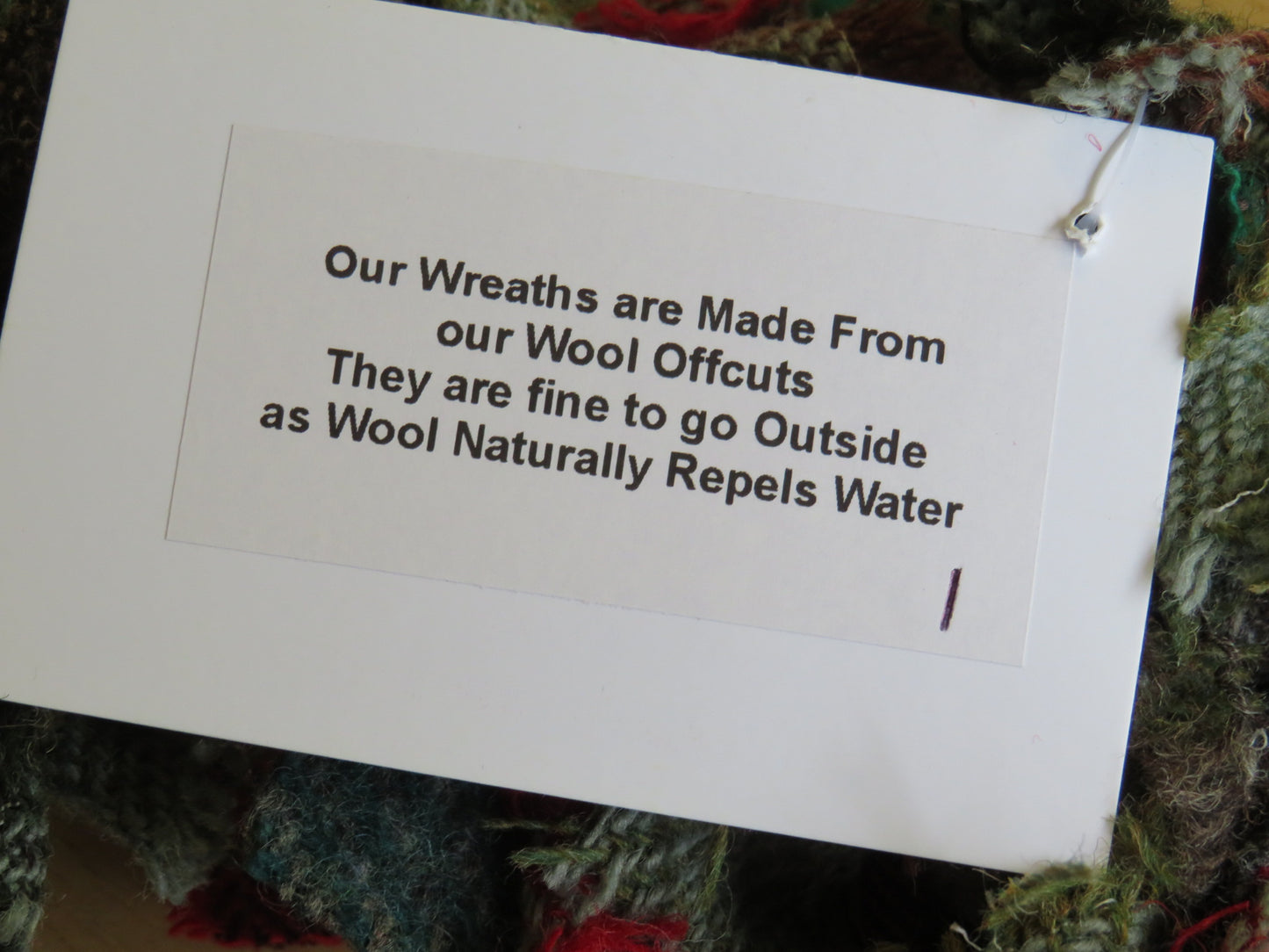 (1) Christmas Made Round Rag Wreath