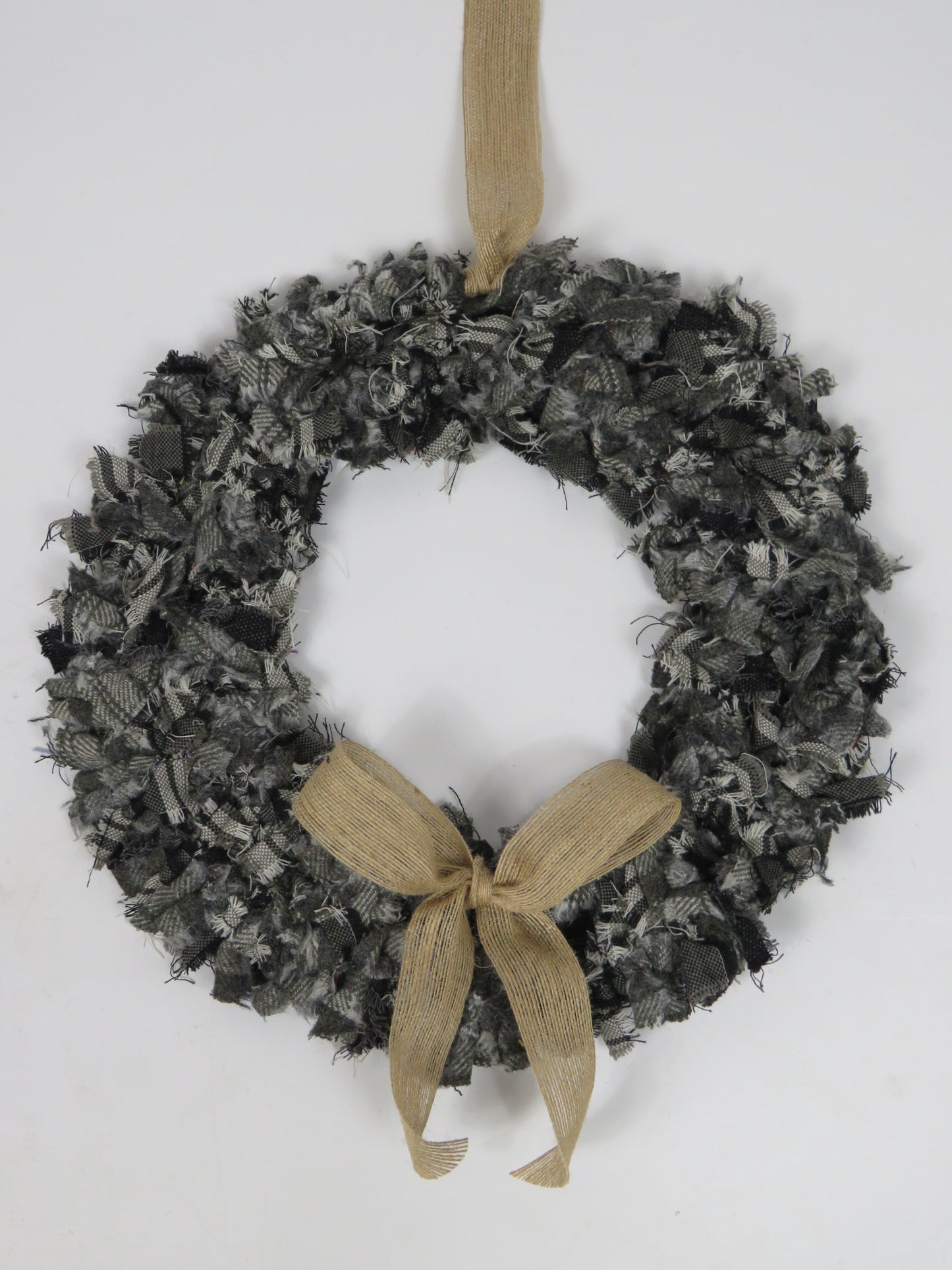 SALE Large Made Round Rag Wreath (38)