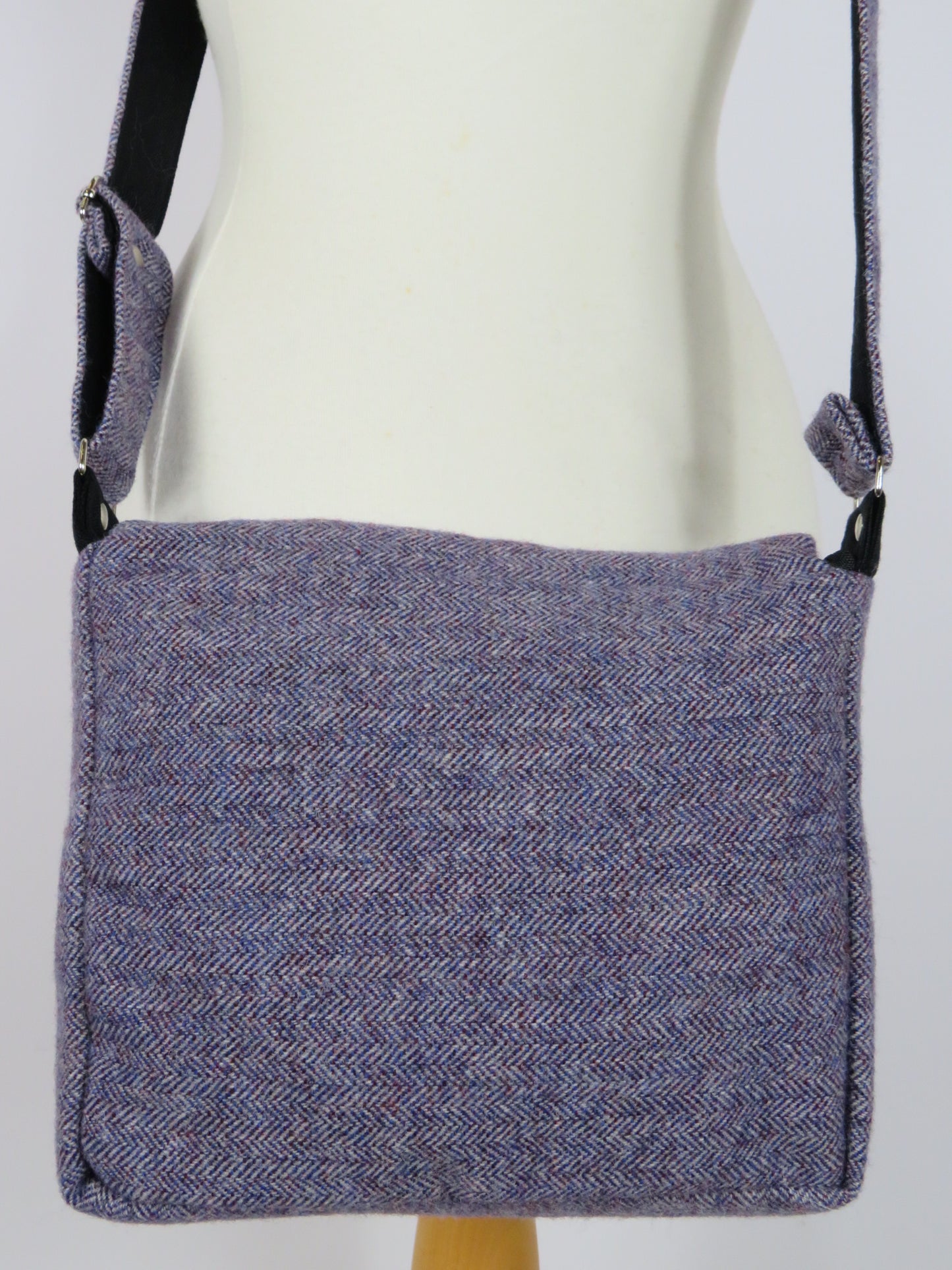 Handmade 100% Wool Bag