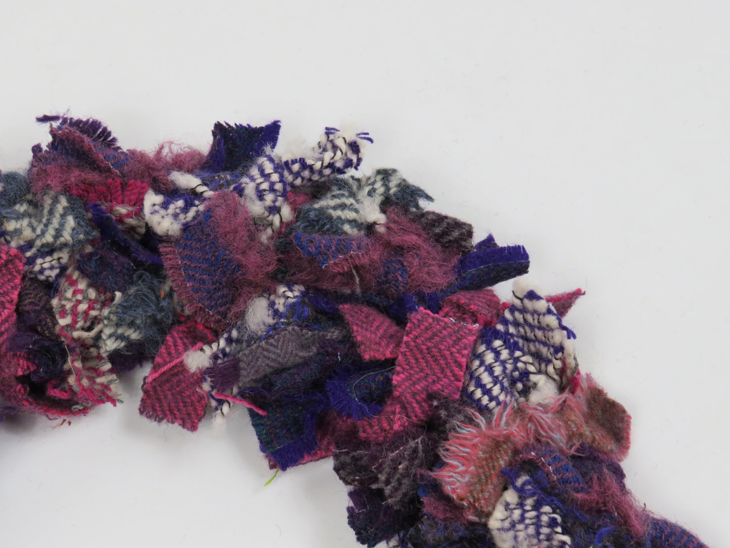 Made Round Rag Wreath (12)