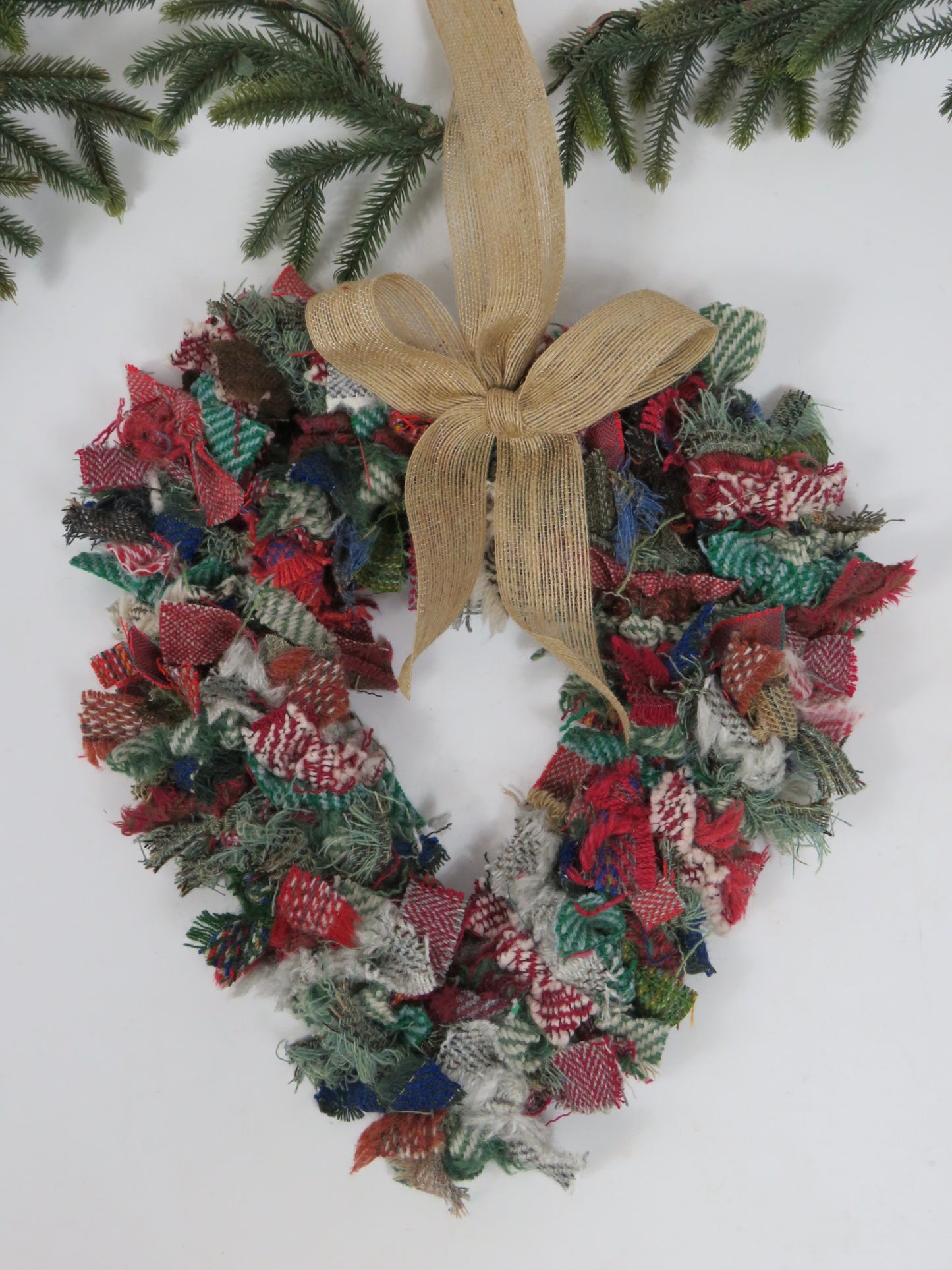 (5) Christmas Made Heart Rag Wreath
