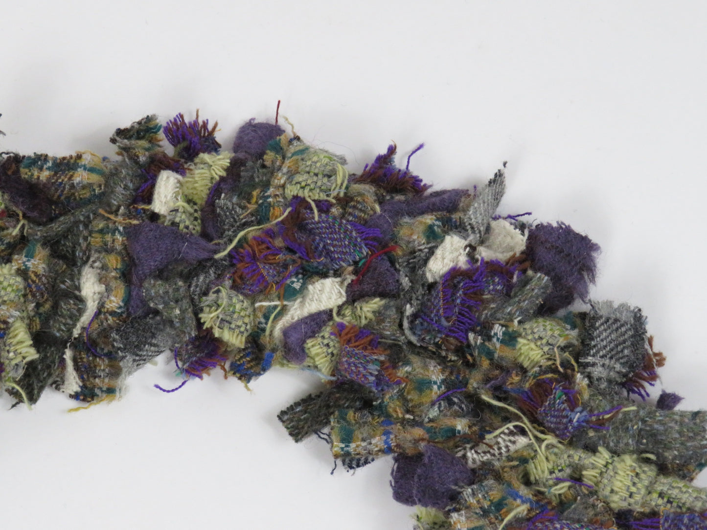 SALE Large Made Round Rag Wreath (14)