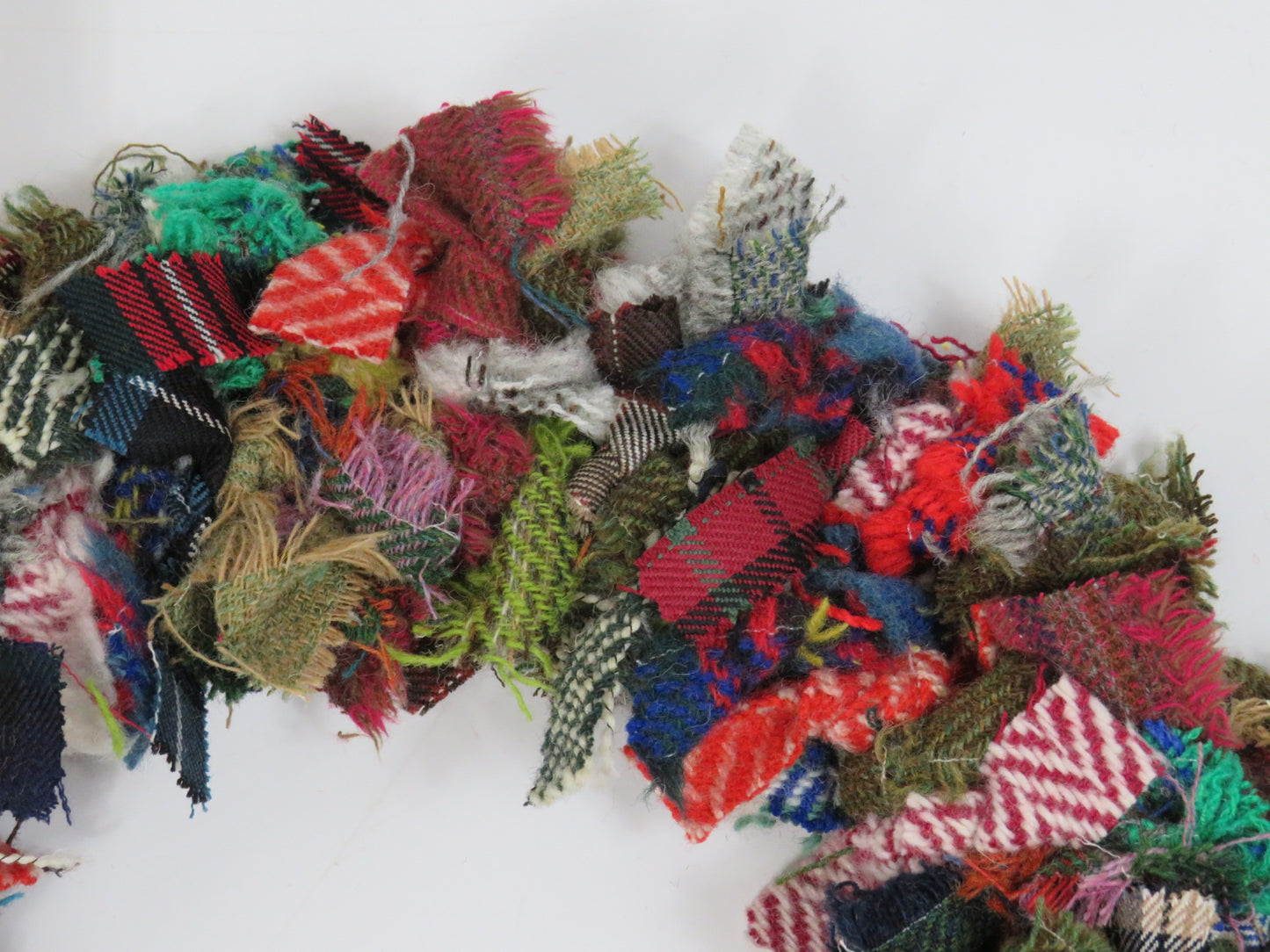 (7) Christmas Made Round Rag Wreath