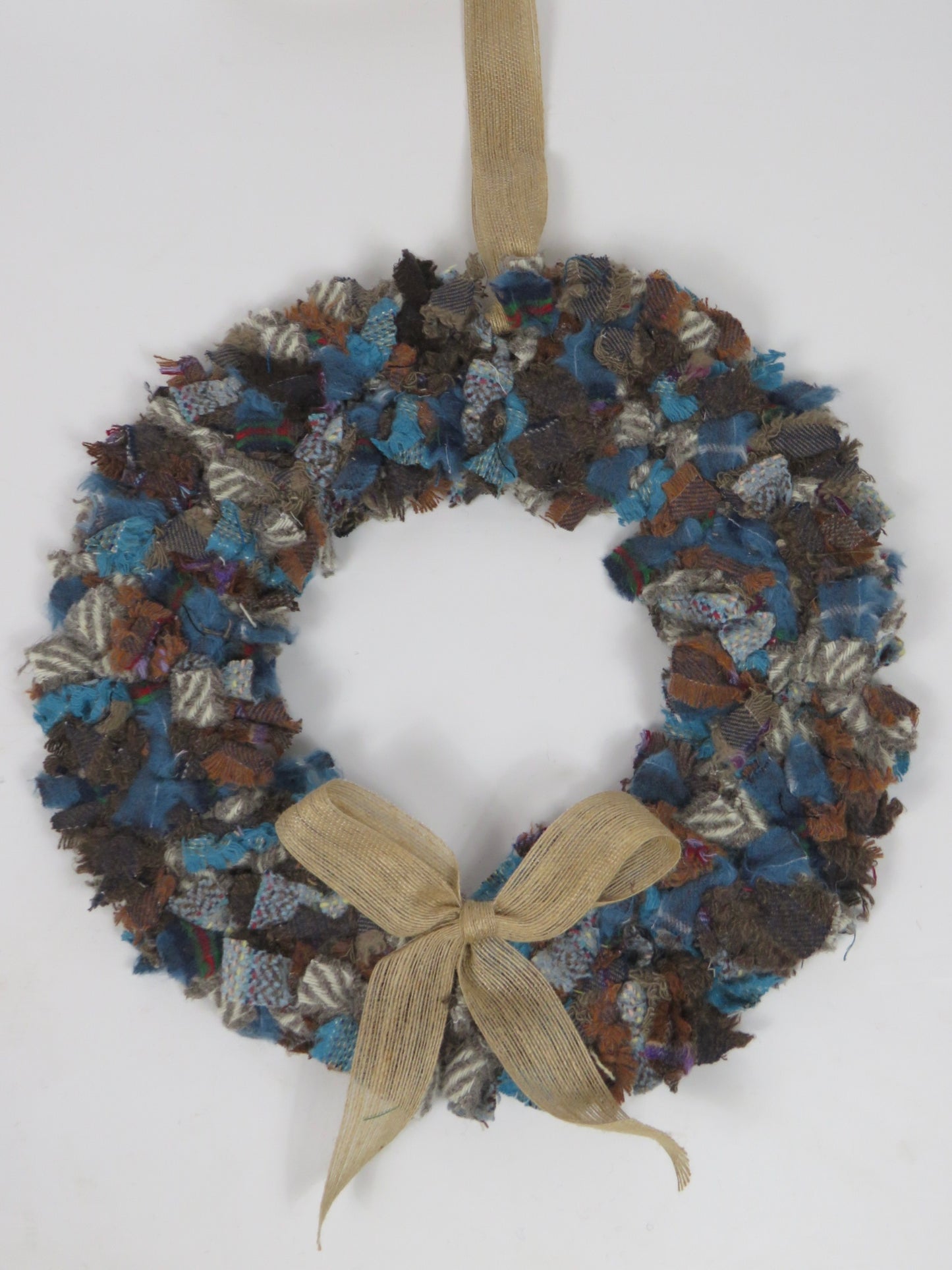 SALE Large Made Round Rag Wreath (34)