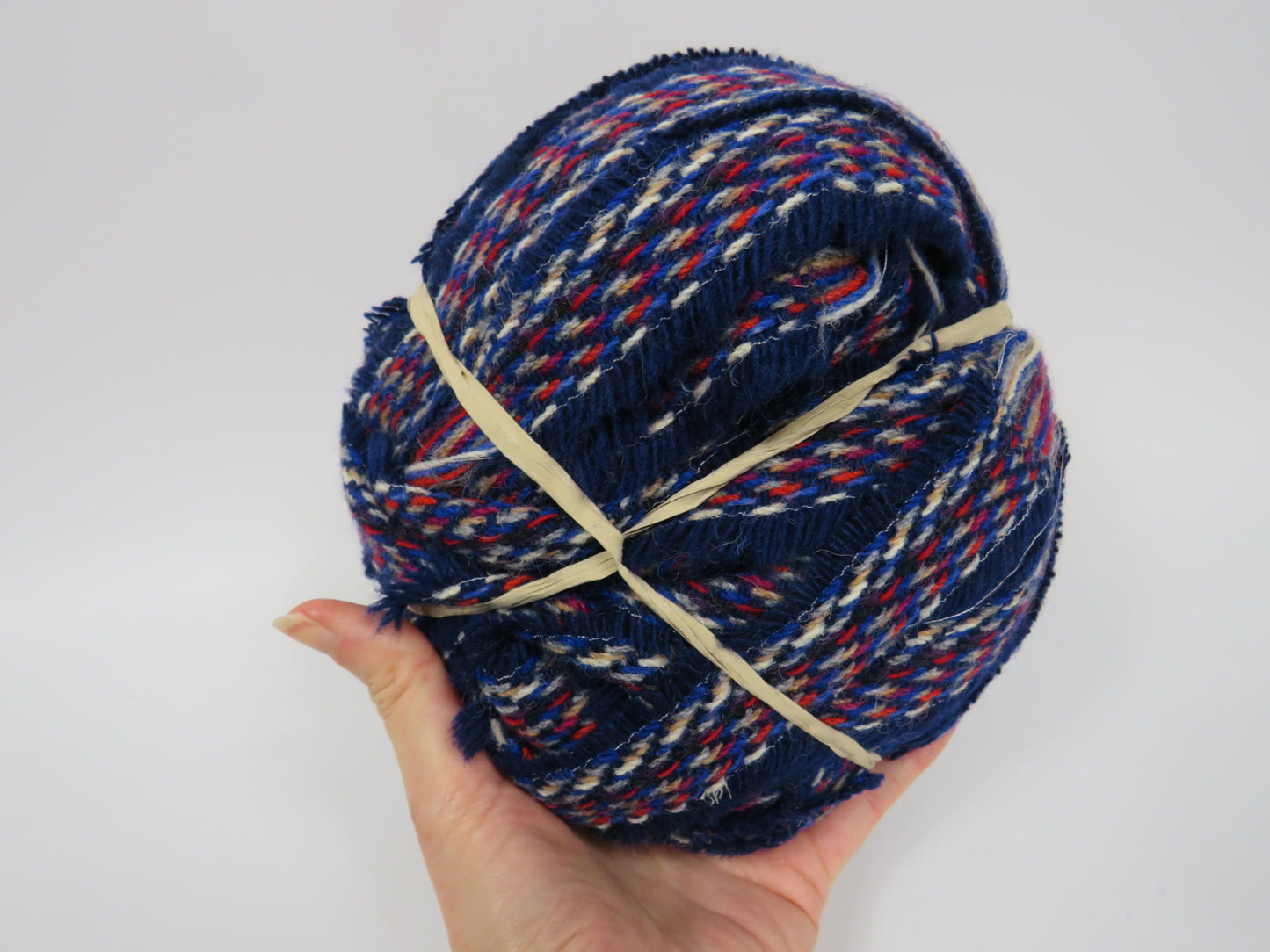 Blanket Yarn Ball Selvedge Edge (29)