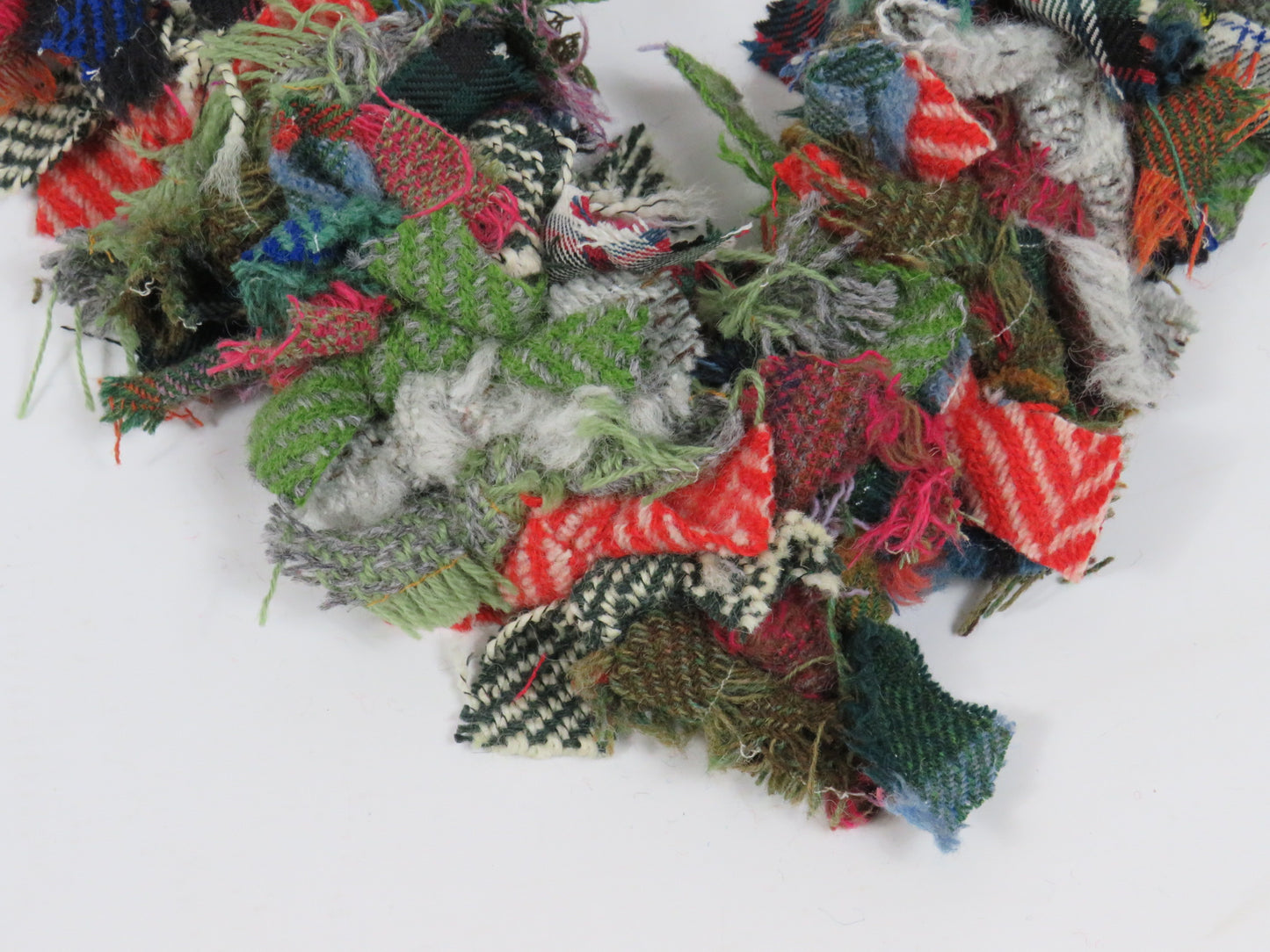 (4) Christmas Made Heart Rag Wreath