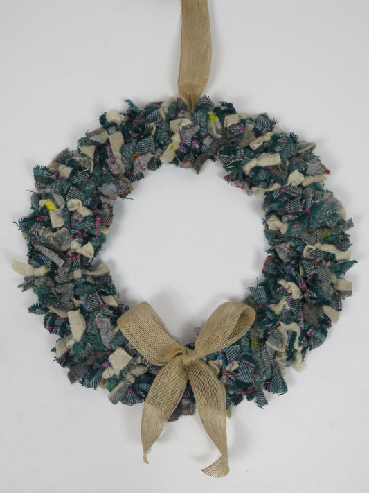 SALE Large Made Round Rag Wreath (39)