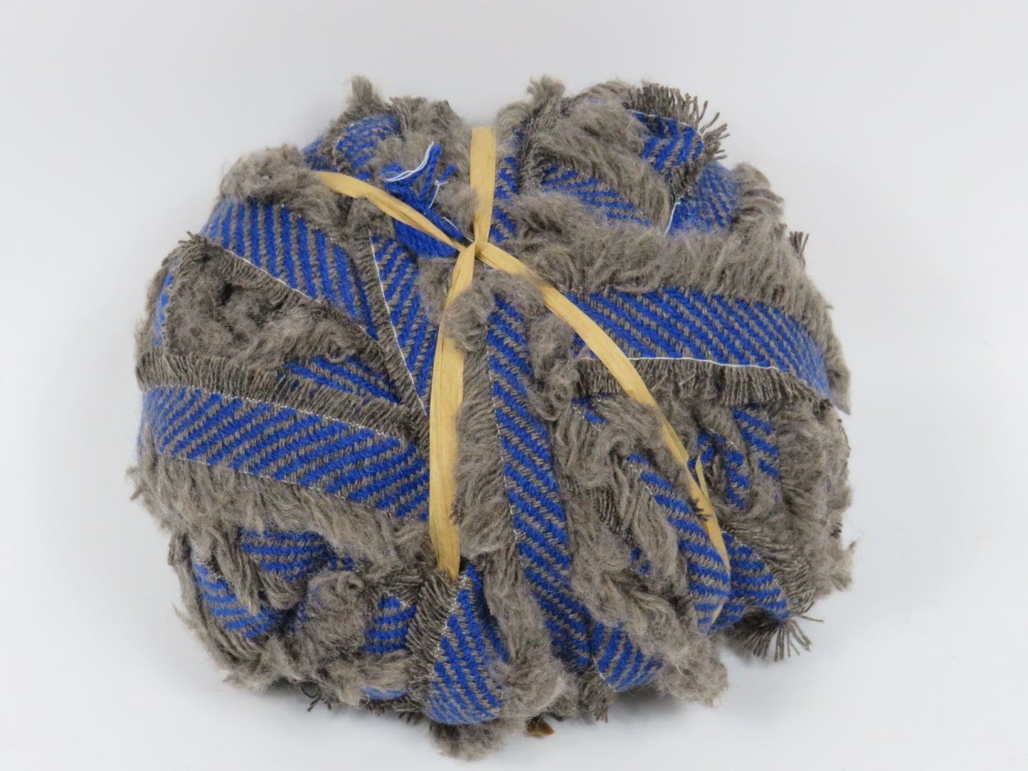 Blanket Yarn Ball Selvedge Edge  (31)
