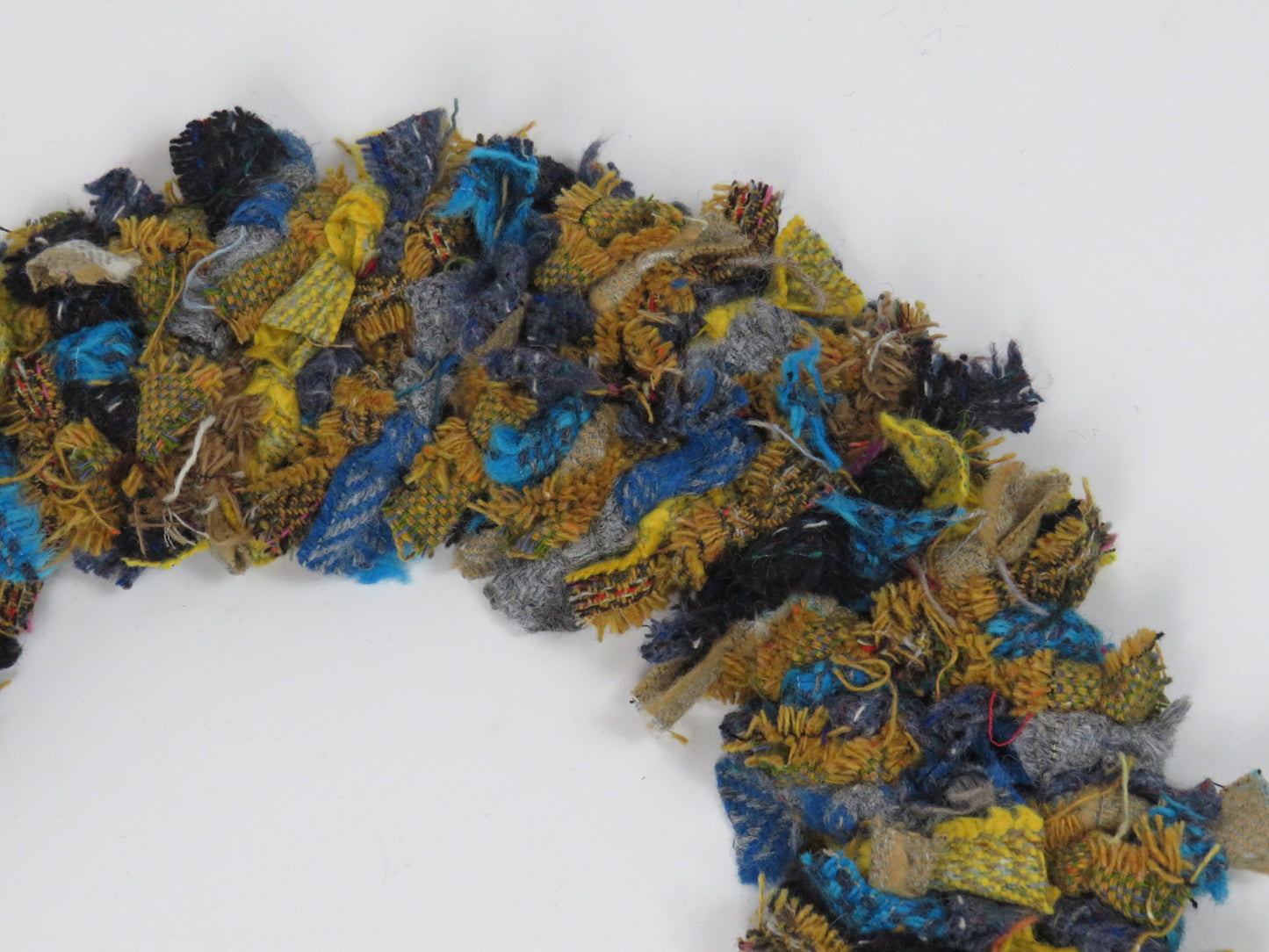 SALE Large Made Round Rag Wreath (26)