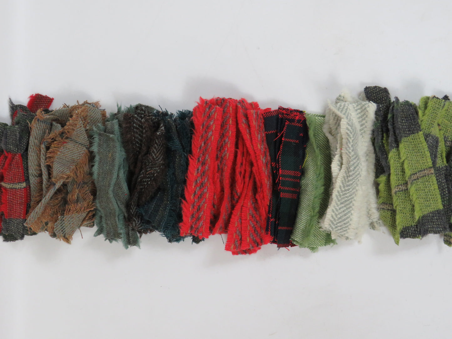 (2) Christmas DIY Rag Wreath Kit