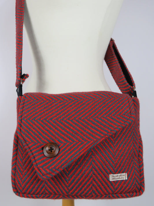 Handmade 100% Wool Bag