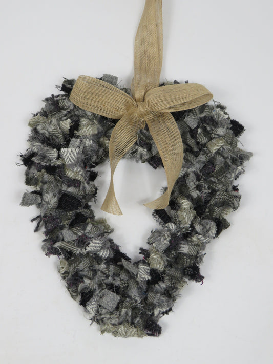 Heart Made Rag Wreath (21)