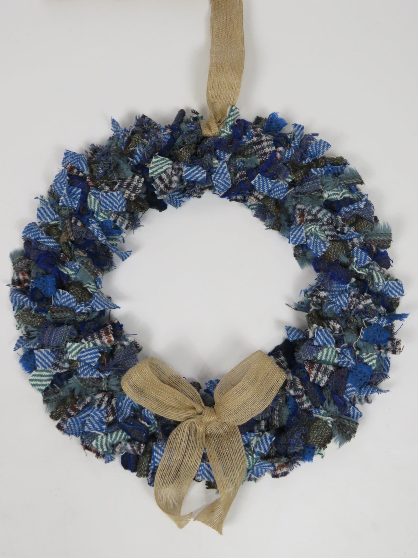 SALE Large Made Round Rag Wreath (40)