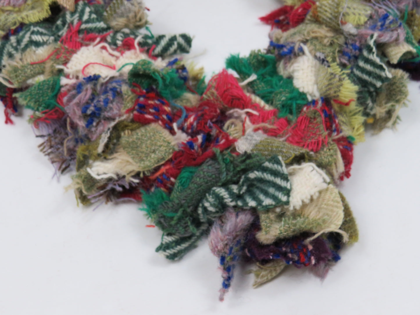 (5) Christmas Made Heart Rag Wreath