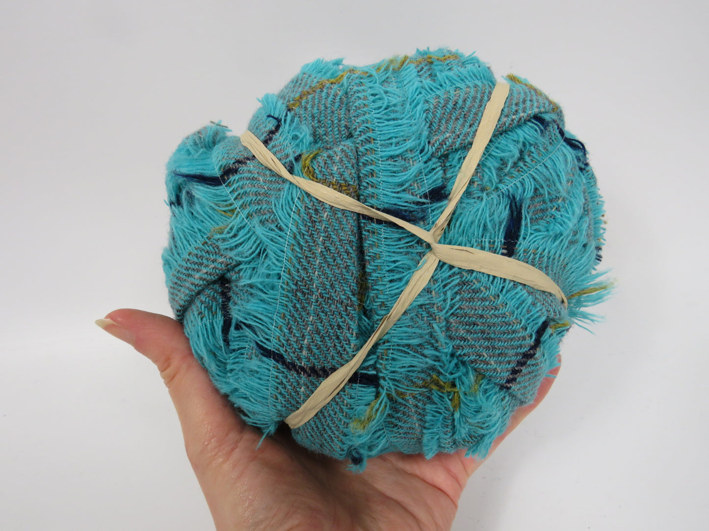 Blanket Yarn Ball Selvedge Edge (28)
