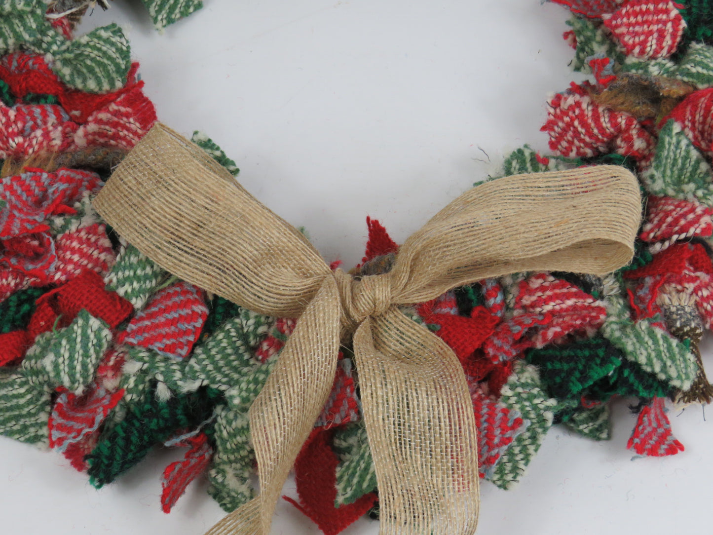 (12) Christmas Made Round Rag Wreath