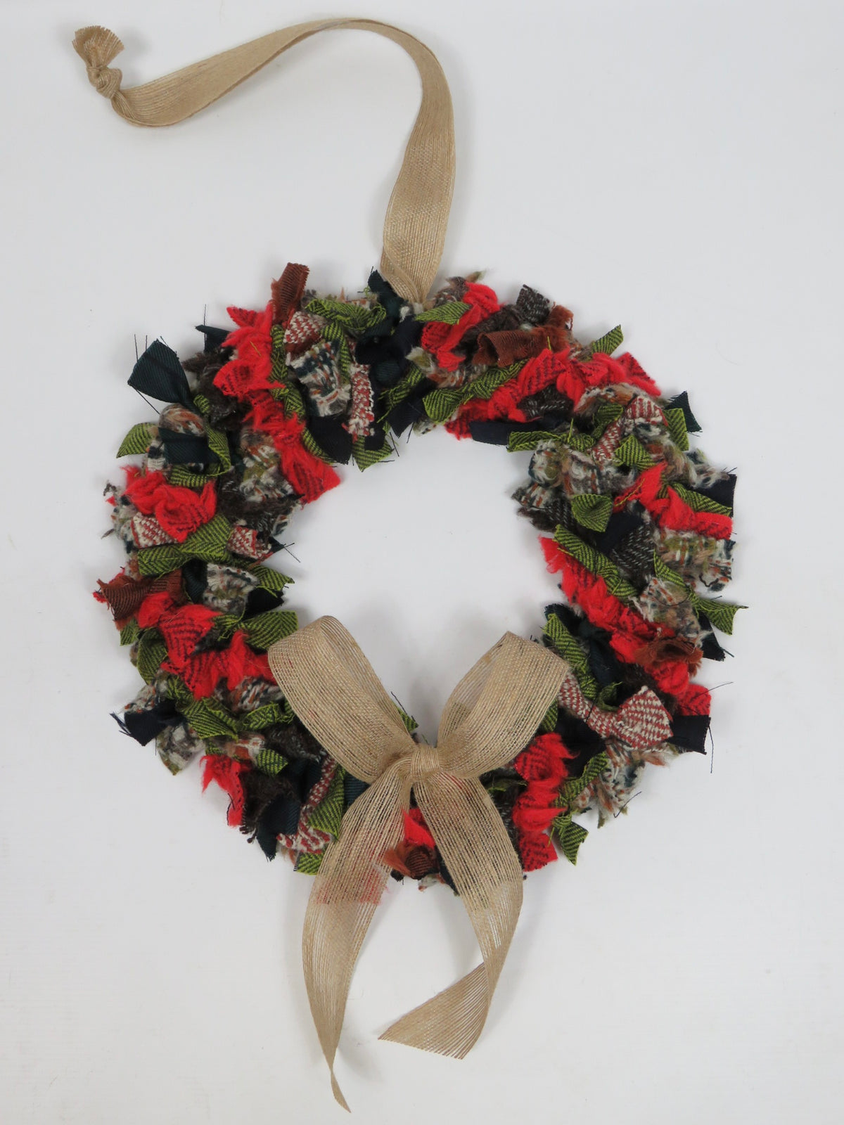 Festive Rag Wreath Workshop - Bianco Lounge, White Rose Shopping Centre, Thursday 28th November.