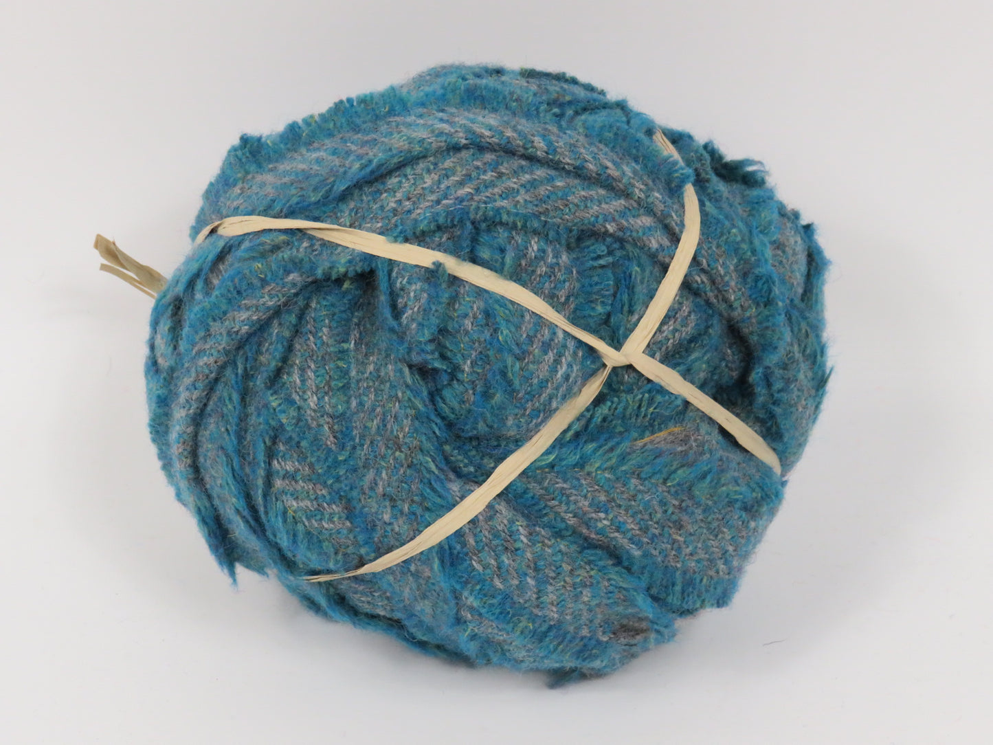 Blanket Yarn Ball Selvedge Edge (3)