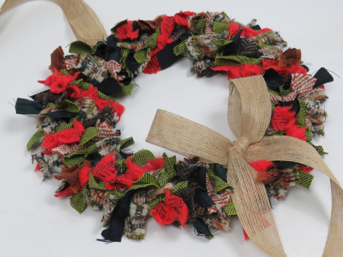 Festive Rag Wreath Workshop - Bianco Lounge, White Rose Shopping Centre, Thursday 28th November.