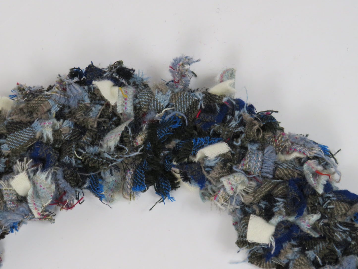 SALE Large Made Round Rag Wreath (27)