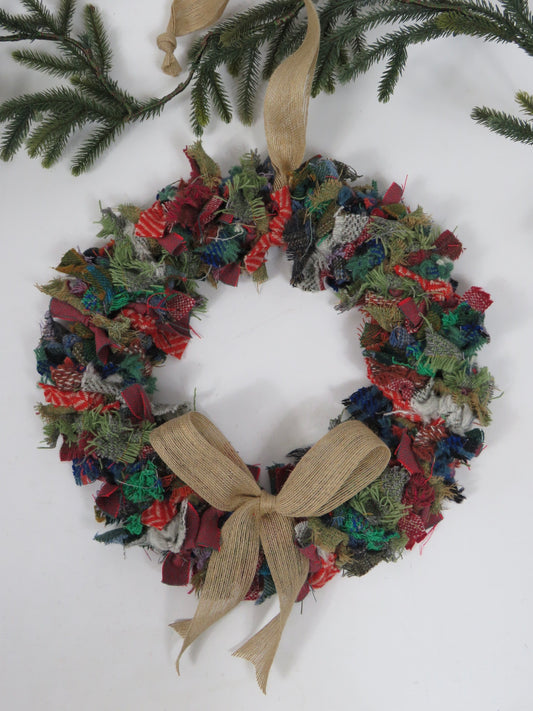(6) Christmas Made Round Rag Wreath