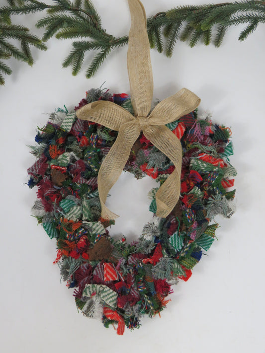 (1) Christmas Made Heart Rag Wreath