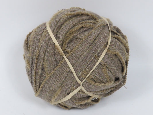 Blanket Yarn Ball Selvedge Edge (5)
