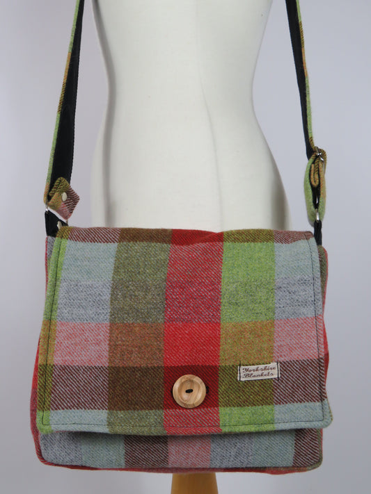 Handmade 100% Wool Bag