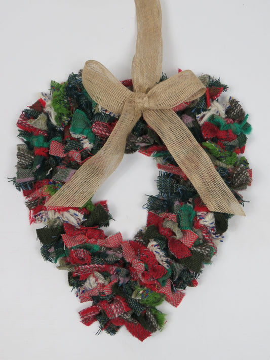 (7) Christmas Made Heart Rag Wreath