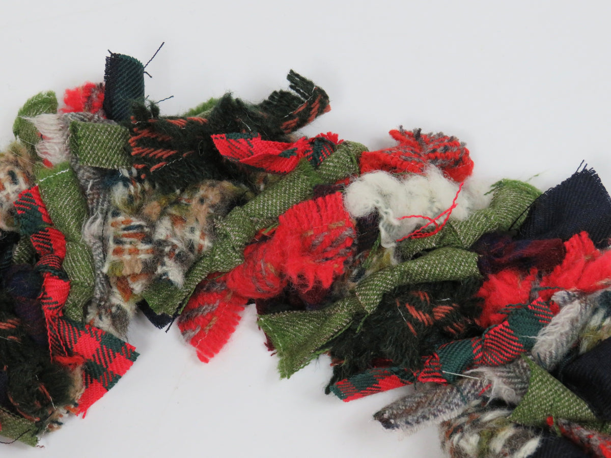 Festive Rag Wreath Workshop - Bianco Lounge, White Rose Shopping Centre, Thursday 28th November.