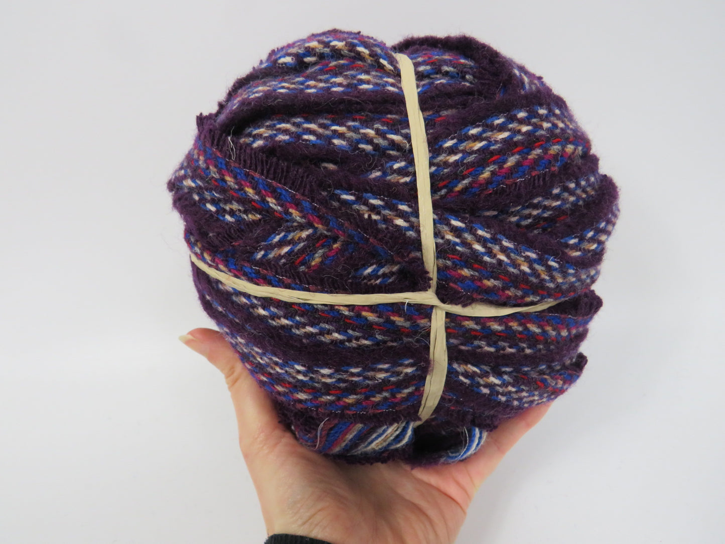 Blanket Yarn Ball Selvedge Edge (17)
