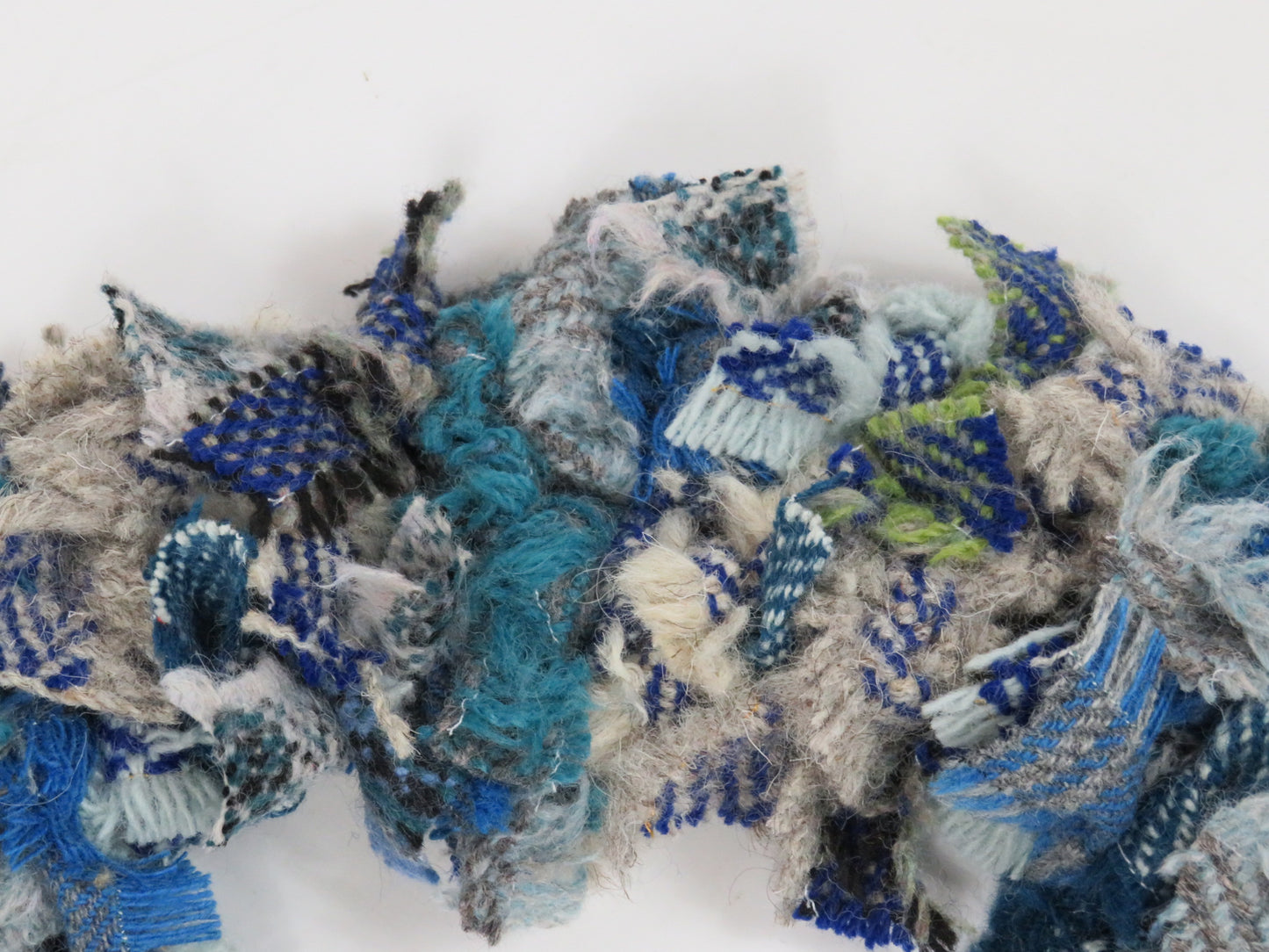 Christmas DIY Rag Wreath Kit Winter Wonderland