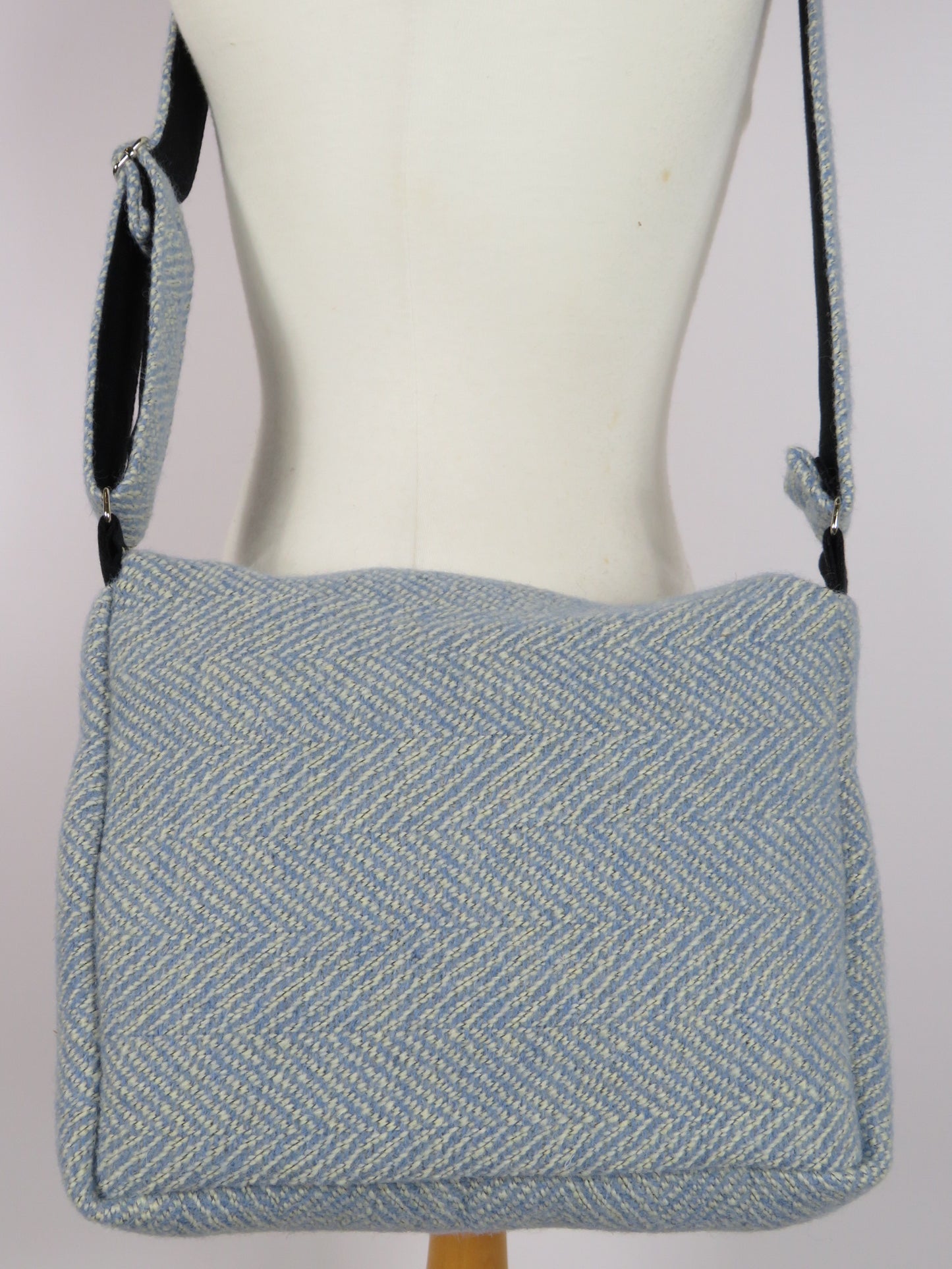 Handmade 100% Wool Bag