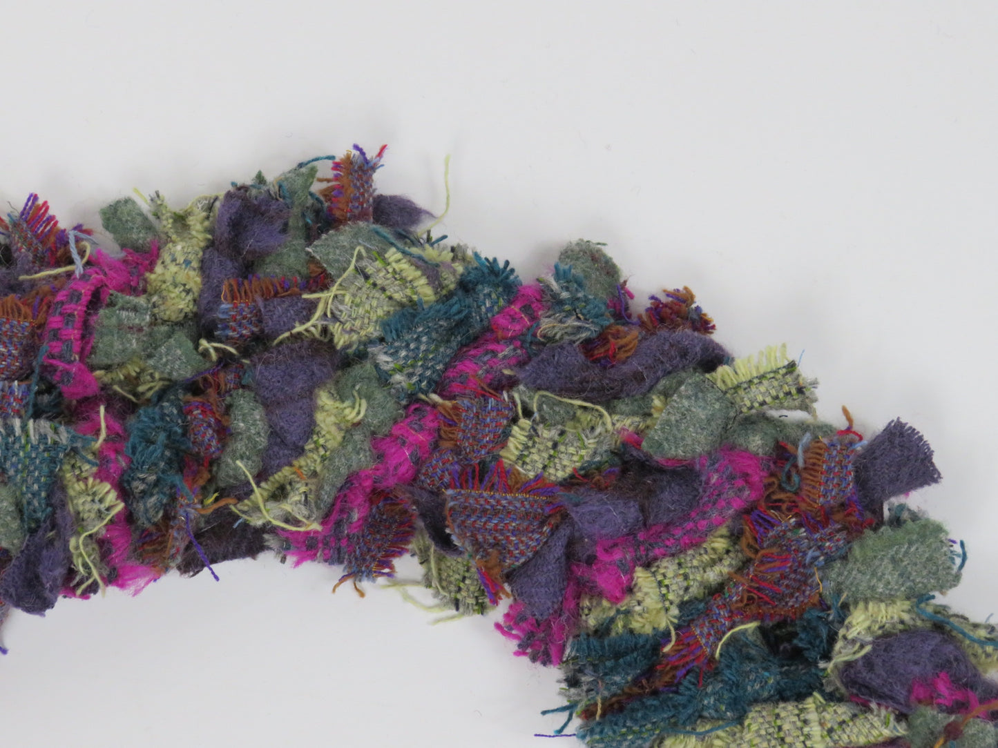 SALE Large Made Round Rag Wreath (4)